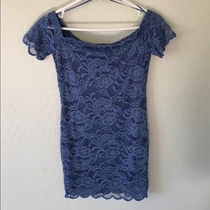 🌸 2/$20 NWT. Off the shoulder body dress